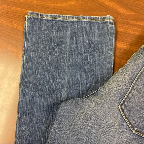Banana Republic Urban Boot Cut Stretch Jeans, Size 6, NWT - Picture 4 of 13
